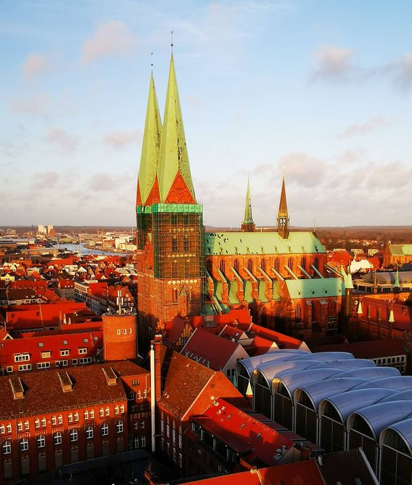 Ausblick von der Kirche St. Petri auf die Stadt Lübeck